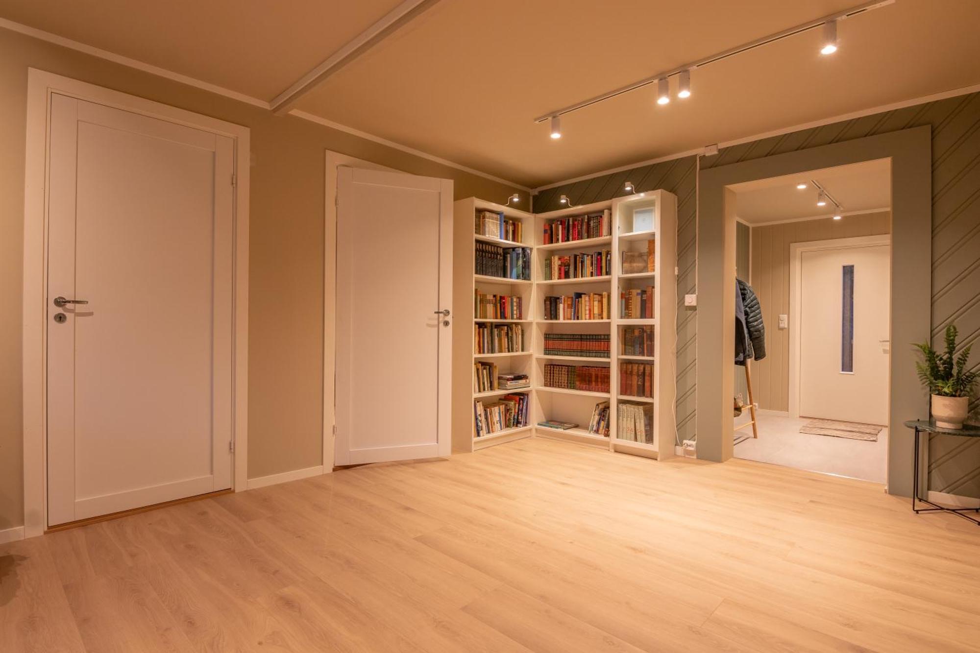 Cozy And Spacious Apartment In City Centre Tromsø Exterior foto